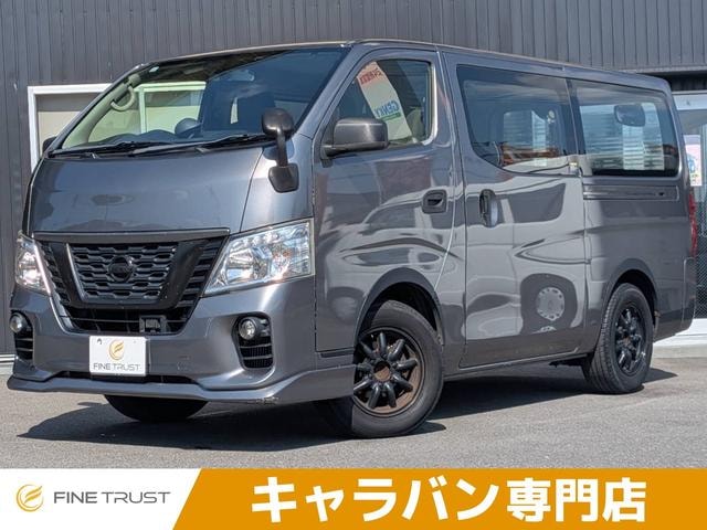 Nissan NV350CARAVAN VAN 2017 — фото автомобиля