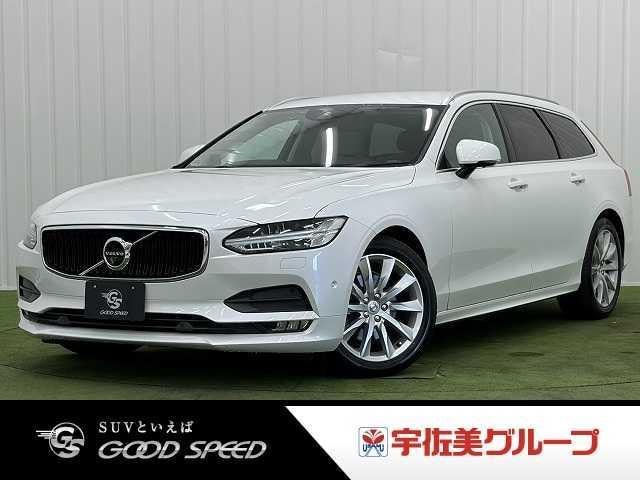 Volvo V90 2019 — фото автомобиля 1