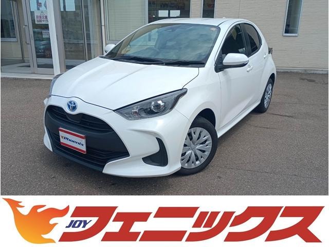 Toyota YARIS 2023 — фото автомобиля 1