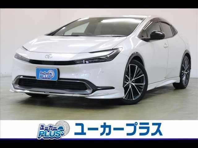 Toyota PRIUS 2024 — фото автомобиля 1
