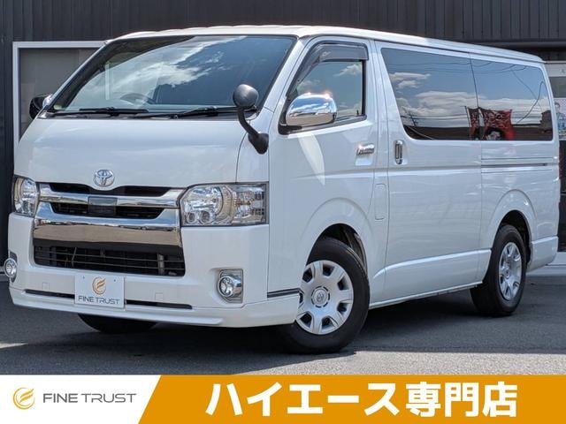 Toyota HIACE VAN 2019 — фото автомобиля