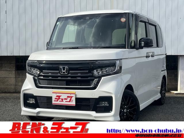 Honda N-BOX CUSTOM 2022 — фото автомобиля 1