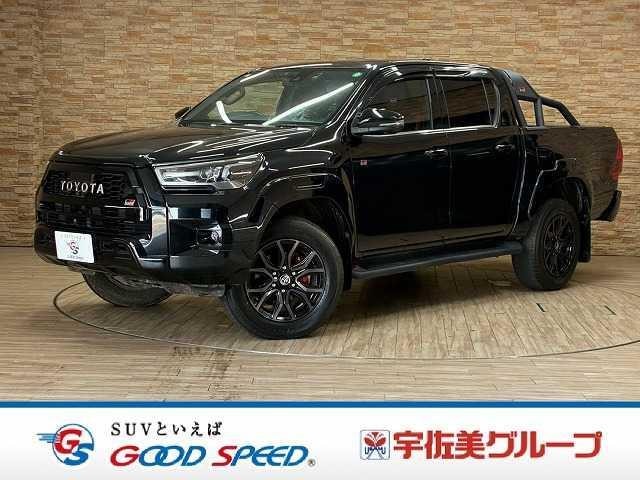 Toyota HILUX 2023 — фото автомобиля