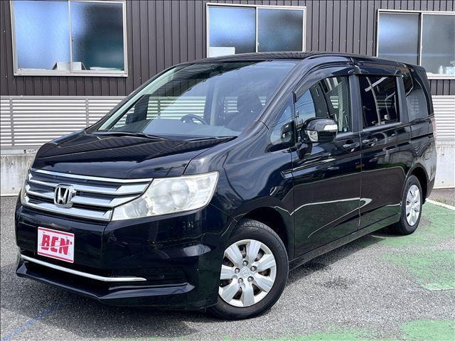 Honda STEPWAGON 2013 — фото автомобиля