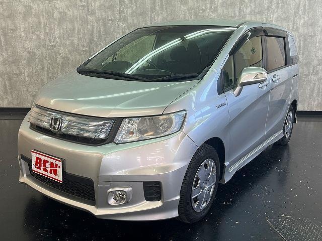 Honda FREED SPIKE HYBRID 2013 — фото автомобиля