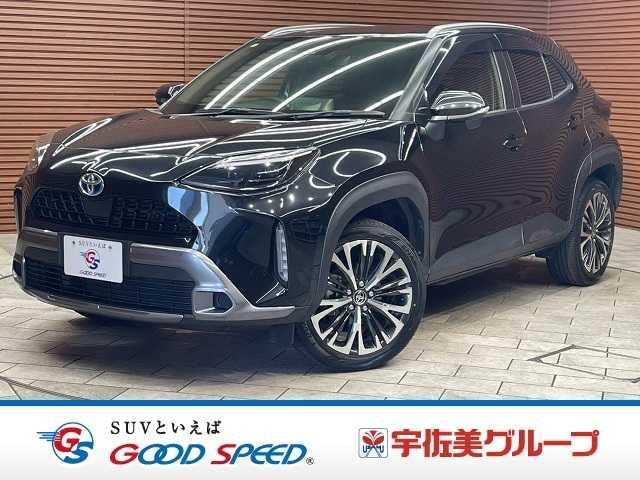 Toyota YARIS CROSS 2022 — фото автомобиля