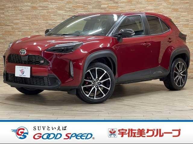Toyota YARIS CROSS 2025 — фото автомобиля