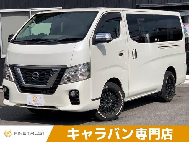 Nissan NV350CARAVAN VAN 2017 — фото автомобиля