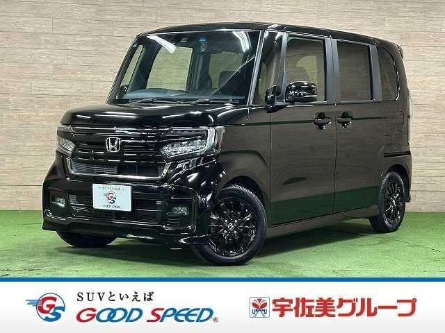 Honda N-BOX CUSTOM 2022 — фото автомобиля 1