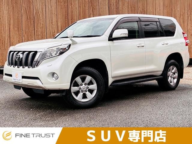 Toyota LAND CRUISER PRADO 2016 — фото автомобиля