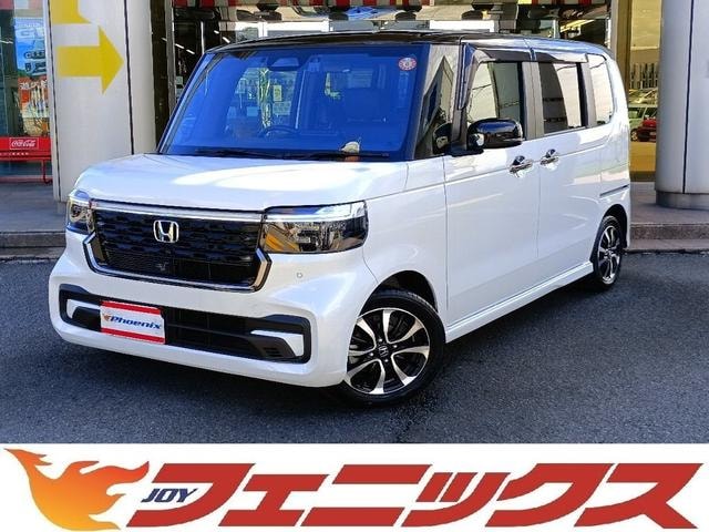 Honda N-BOX CUSTOM 2023 — фото автомобиля 1