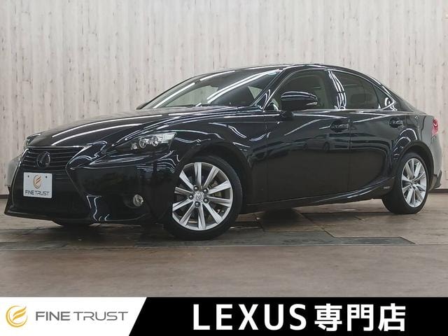 Lexus IS 2013 — фото автомобиля 1