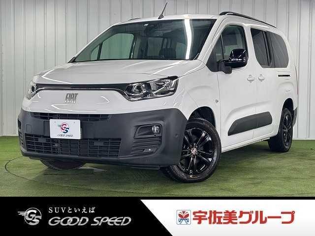 Fiat DOBLO 2023 — фото автомобиля 1
