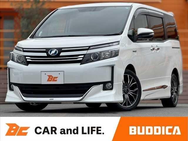 Toyota VOXY 2014 — фото автомобиля 1