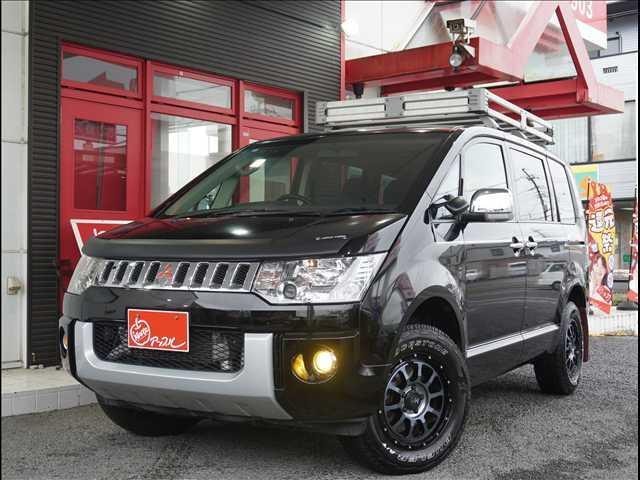 Mitsubishi DELICA D:5 2018 — фото автомобиля 1
