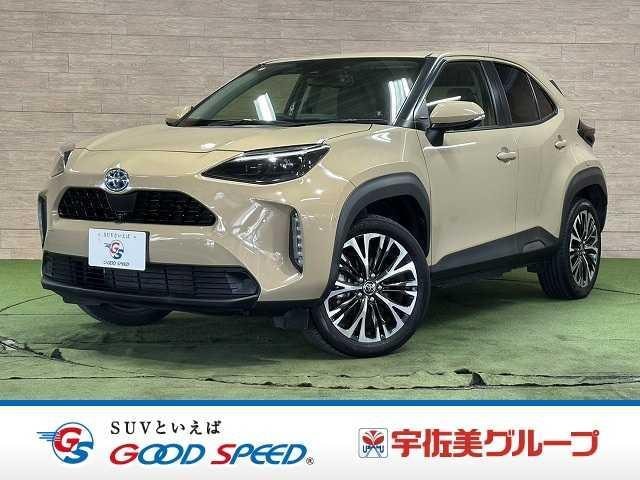 Toyota YARIS CROSS 2022 — фото автомобиля