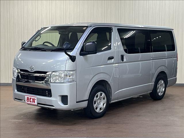 Toyota HIACE VAN 2022 — фото автомобиля 1