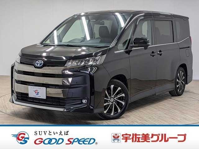 Toyota NOAH 2022 — фото автомобиля 1