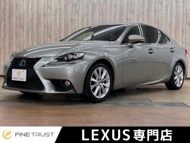Lexus IS 2013 — фото автомобиля 1