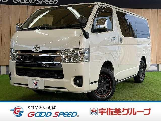 Toyota HIACE VAN 2023 — фото автомобиля