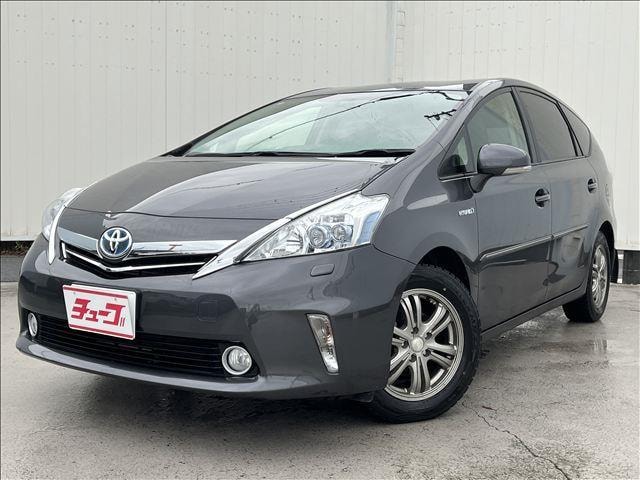 Toyota PRIUS ALPHA 2012 — фото автомобиля 1