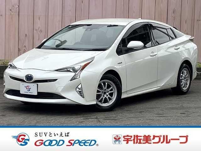 Toyota PRIUS 2016 — фото автомобиля 1
