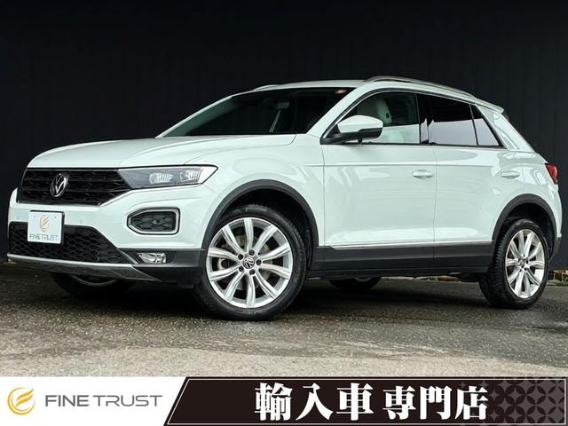 Volkswagen T-ROC 2021 — фото автомобиля