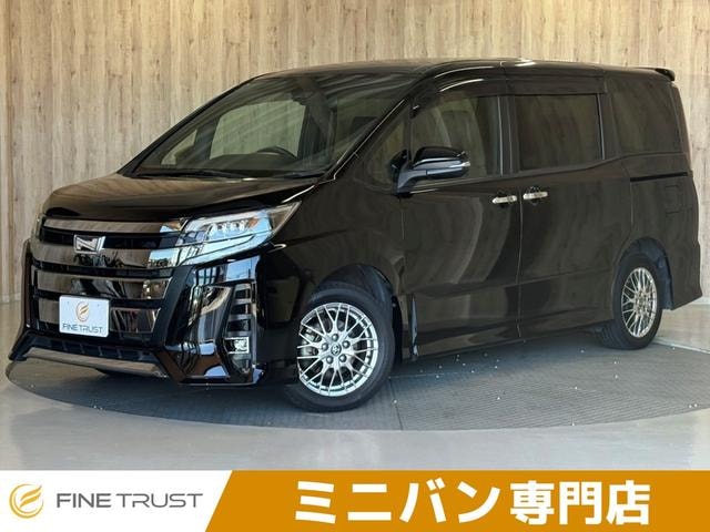 Toyota NOAH 2020 — фото автомобиля 1