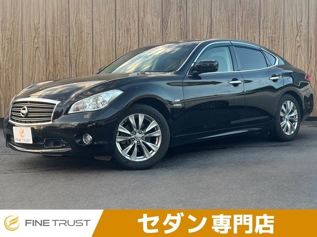 Nissan FUGA HYBRID 2012 — фото автомобиля