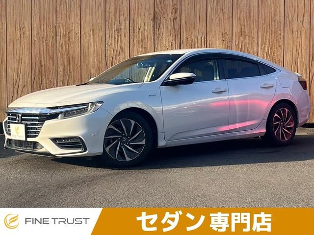 Honda INSIGHT 2018 — фото автомобиля 1
