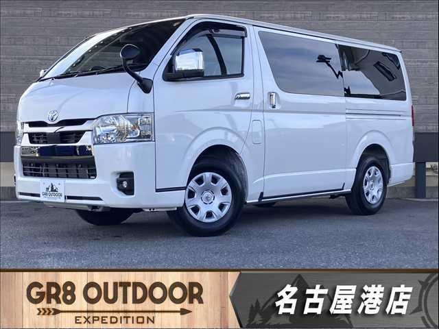 Toyota HIACE VAN 2025 — фото автомобиля