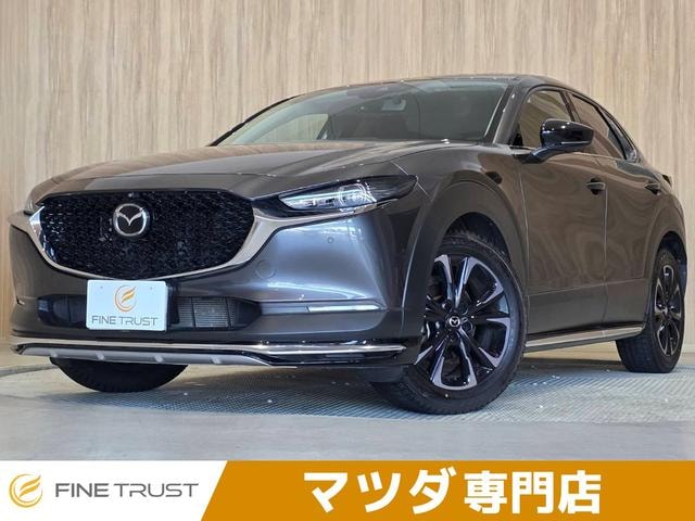 Mazda CX-30 2022 — фото автомобиля