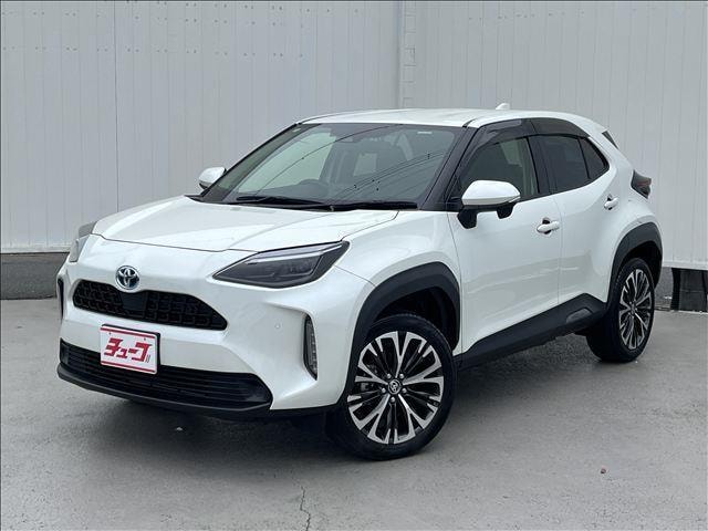 Toyota YARIS CROSS 2022 — фото автомобиля