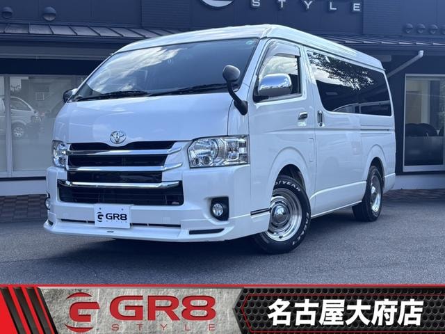 Toyota HIACE WAGON 2017 — фото автомобиля 1