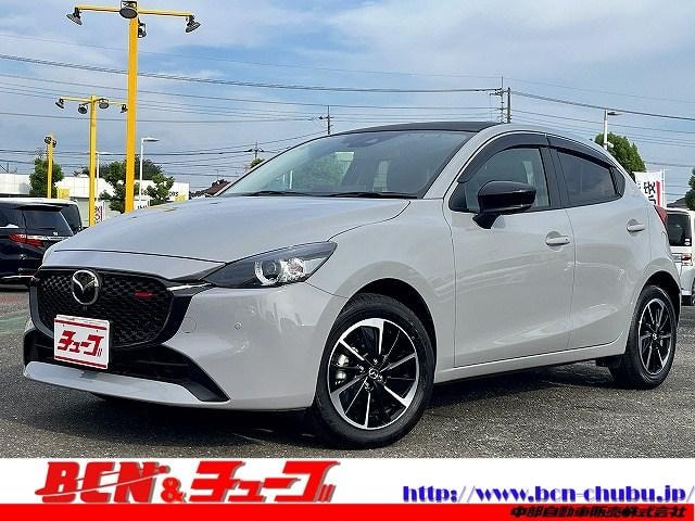 Mazda 2 2024 — фото автомобиля 1