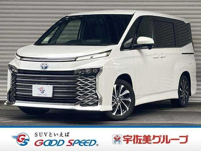Toyota VOXY 2022 — фото автомобиля 1