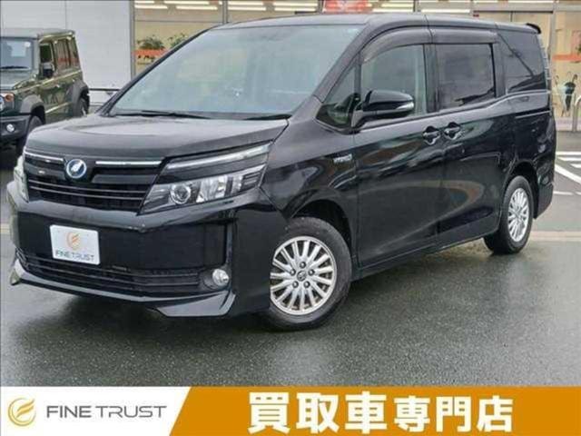 Toyota VOXY 2015 — фото автомобиля 1