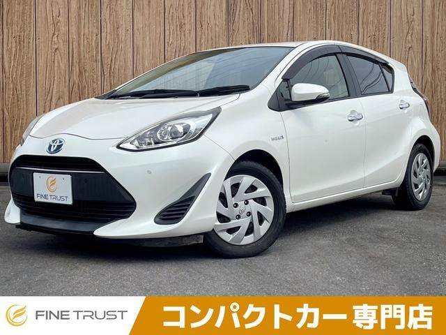 Toyota AQUA 2018 — фото автомобиля