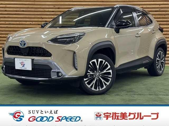Toyota YARIS CROSS 2022 — фото автомобиля