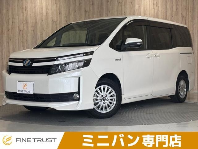 Toyota VOXY 2016 — фото автомобиля 1