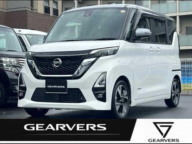 Nissan ROOX 2022 — фото автомобиля 1