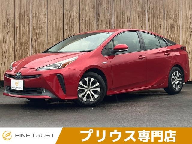 Toyota PRIUS 2019 — фото автомобиля 1