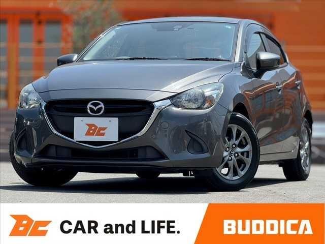 Mazda DEMIO 2017 — фото автомобиля