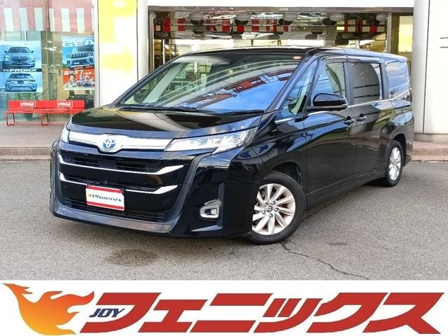Toyota NOAH 2023 — фото автомобиля 1