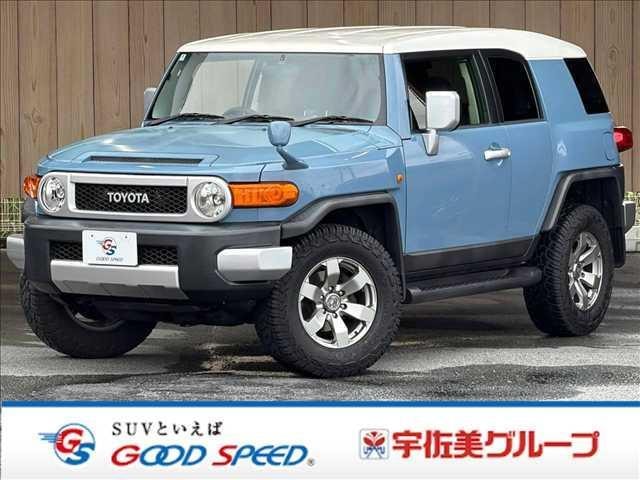 Toyota FJ CRUISER 2014 — фото автомобиля 1