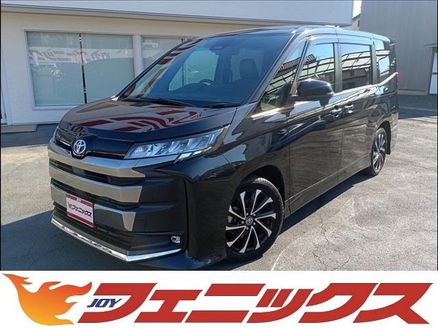 Toyota NOAH 2024 — фото автомобиля 1