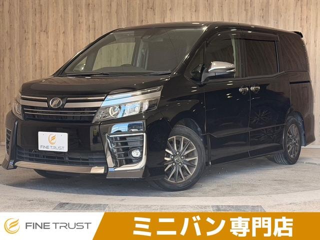 Toyota VOXY 2017 — фото автомобиля 1