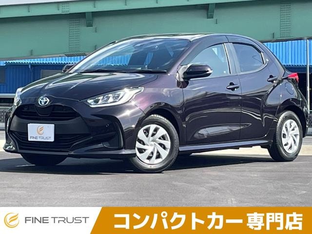Toyota YARIS 2021 — фото автомобиля