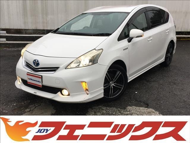 Toyota PRIUS ALPHA 2012 — фото автомобиля 1