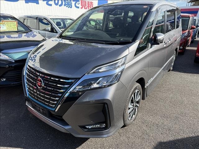 Nissan SERENA 2021 — фото автомобиля